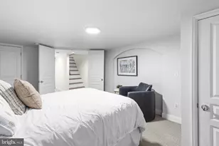 621 S Linwood Ave, Baltimore, MD 21224 - Photo 19