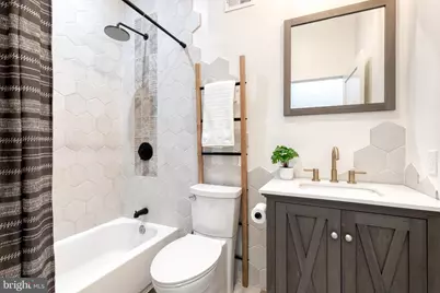 118 S Eaton Street, Baltimore, MD 21224 - Photo 17