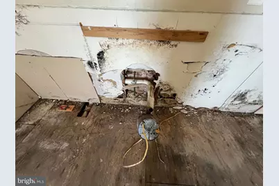 2301 Monroe Street N, Baltimore, MD 21217 - Photo 21