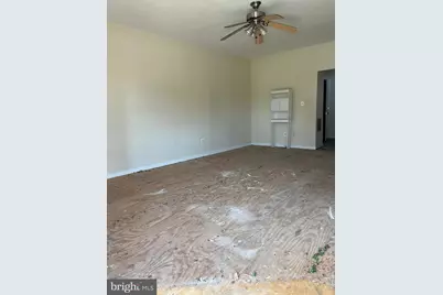2301 Monroe Street N, Baltimore, MD 21217 - Photo 15