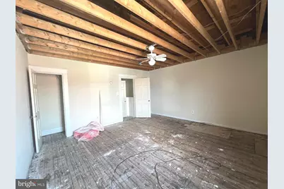 2301 Monroe Street N, Baltimore, MD 21217 - Photo 35