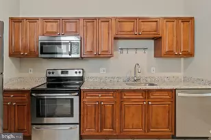 226 Patterson Park Ave, Baltimore, MD 21231 - Photo 13