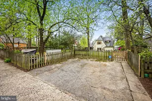 310 Thornhill Rd, Baltimore, MD 21212 - Photo 33