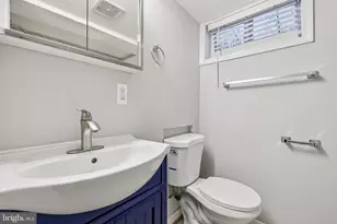 4546 Mountview Rd, Baltimore, MD 21229 - Photo 15