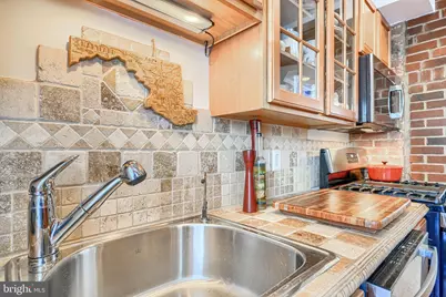 1201 S Highland Avenue, Baltimore, MD 21224 - Photo 11