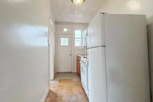 3420 Lyndale Ave, Baltimore, MD 21213 - Photo 9