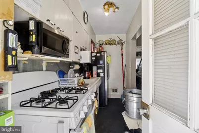 805 Wilbert Avenue, Baltimore, MD 21212 - Photo 9