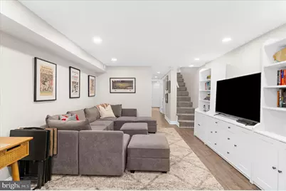 234 S Highland Avenue, Baltimore, MD 21224 - Photo 29