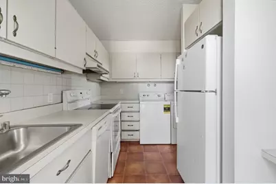 2372 Nutmeg Terrace, Baltimore, MD 21209 - Photo 9