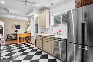 806 Wellington St, Baltimore, MD 21211 - Photo 9