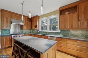 101 Woodlawn Rd, Baltimore, MD 21210 - Photo 21