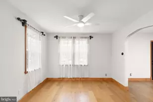 5204 Catalpha Rd, Baltimore, MD 21214 - Photo 9