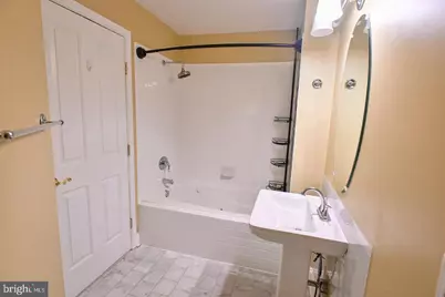 21 S Chapel Street, Baltimore, MD 21231 - Photo 11