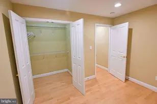 21 S Chapel St, Baltimore, MD 21231 - Photo 9