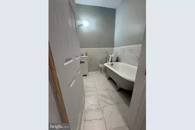 2213 Bryant Avenue, Baltimore, MD 21217 - Photo 3