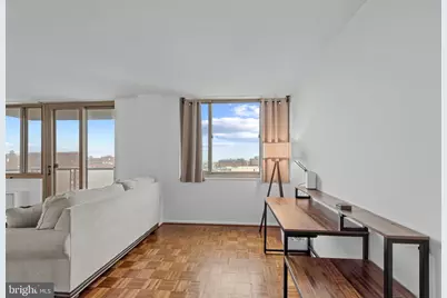1 E University Parkway #1205, Baltimore, MD 21218 - Photo 5