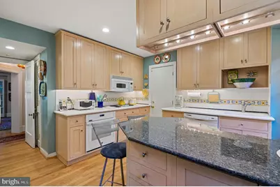 230 Stony Run Lane #4A, Baltimore, MD 21210 - Photo 25