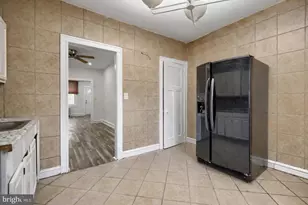 1041 N Kenwood Ave, Baltimore, MD 21205 - Photo 9