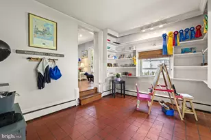 702 W Melrose Ave, Baltimore, MD 21210 - Photo 13