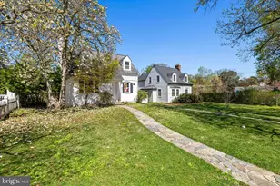 702 W Melrose Ave, Baltimore, MD 21210 - Photo 3