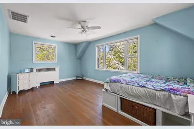 702 W Melrose Avenue, Baltimore, MD 21210 - Photo 41