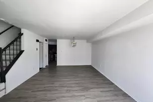 1129 Willinger Ct, Baltimore, MD 21202 - Photo 3