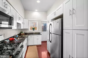 406 W 23rd St, Baltimore, MD 21211 - Photo 17