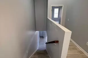 1806 N Mount St, Baltimore, MD 21217 - Photo 33