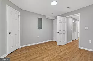 2001 N Fulton Ave, Baltimore, MD 21217 - Photo 23