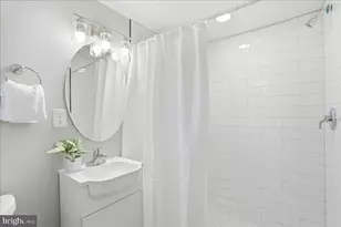 1300 Pentridge Rd, Baltimore, MD 21239 - Photo 15