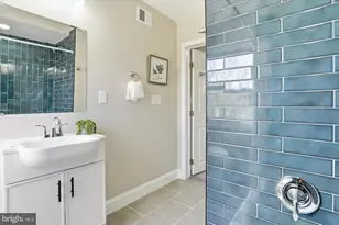 1300 Pentridge Rd, Baltimore, MD 21239 - Photo 27