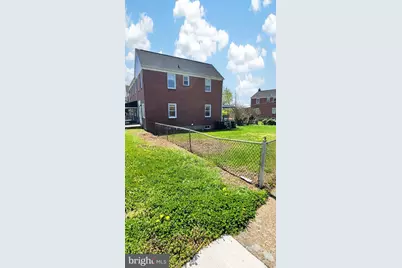 52 Upmanor Road, Baltimore, MD 21229 - Photo 3