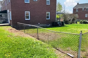 52 Upmanor Rd, Baltimore, MD 21229 - Photo 3