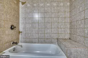3300 E Baltimore St, Baltimore, MD 21224 - Photo 13