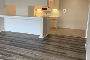 250 President St, Baltimore, MD 21202 - Photo 3