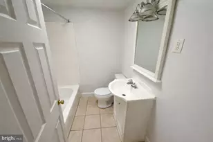 4013 Woodmere Ave, Baltimore, MD 21215 - Photo 7