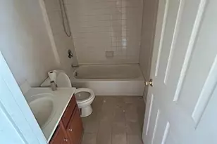 1135 Sargeant St, Baltimore, MD 21223 - Photo 9