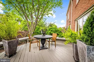 256 Waxter Wy, Baltimore, MD 21217 - Photo 5