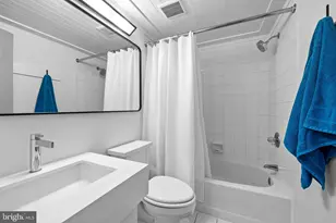 256 Waxter Wy, Baltimore, MD 21217 - Photo 51