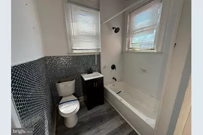 1009 Poplar Grove Street, Baltimore, MD 21216 - Photo 15