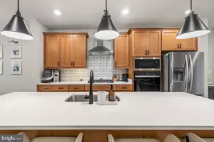 108 Glass Ln, Baltimore, MD 21230 - Photo 15