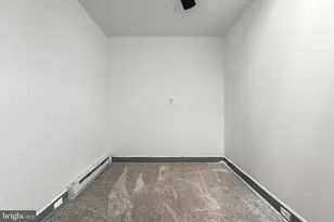 2611 E Hoffman St, Baltimore, MD 21213 - Photo 15