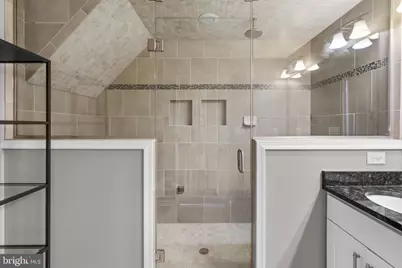 300 S Robinson Street, Baltimore, MD 21224 - Photo 21