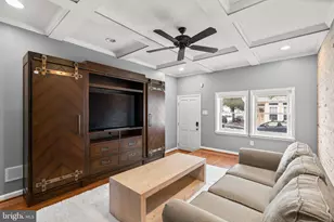 300 S Robinson St, Baltimore, MD 21224 - Photo 9