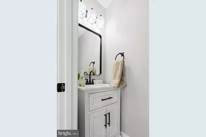 4029 Fairview Avenue, Baltimore, MD 21216 - Photo 37