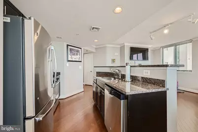 414 Water Street #2302, Baltimore, MD 21202 - Photo 9