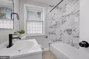 1221 Ashburton St, Baltimore, MD 21216 - Photo 19