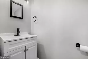 1221 Ashburton St, Baltimore, MD 21216 - Photo 27