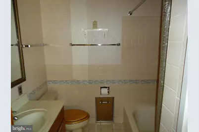 1000 Walnut Avenue, Baltimore, MD 21229 - Photo 15