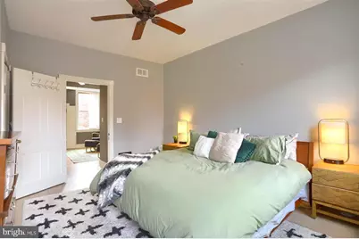 111 Barre Street W, Baltimore, MD 21201 - Photo 15